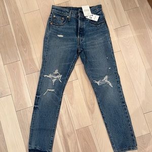 Levi’s 501 Skinny Jeans BNWT Sz 25